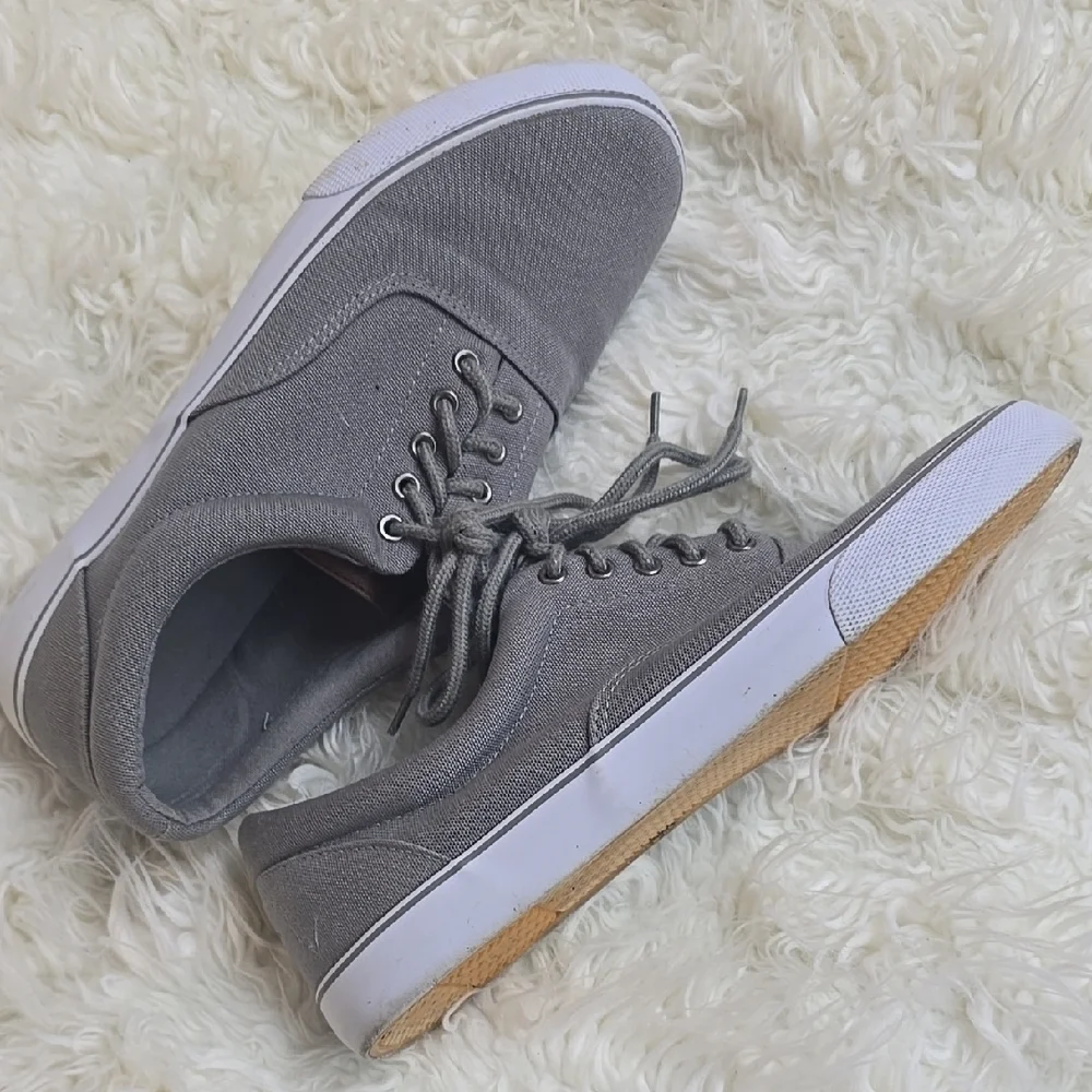 Gray Low-Top Canvas Sneakers with White Soles